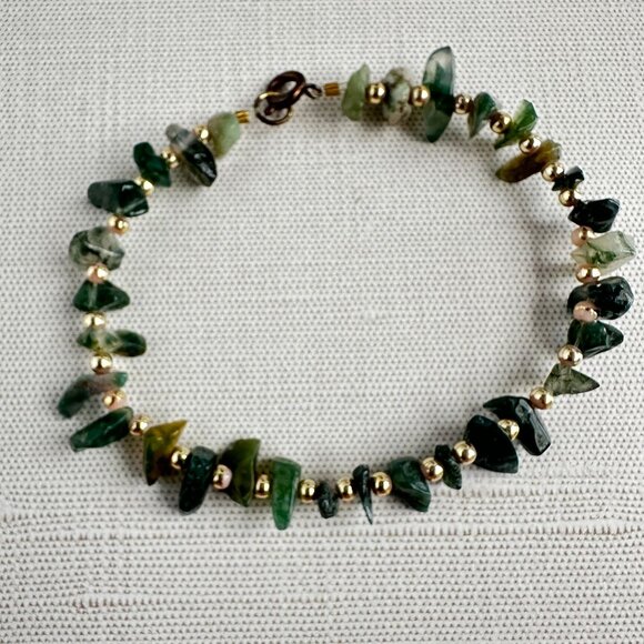Moss Agate Gemstone Bracelet 8" With Gold-Tone Beads & Spring Ring Clasp - Picture 8 of 9